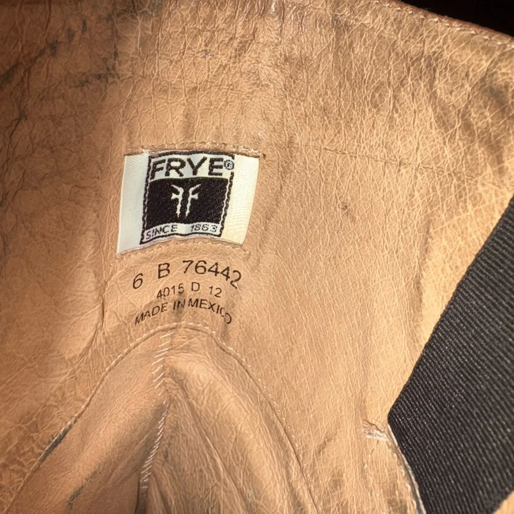 Frye Melissa Trapunto Beautiful Leather Boots Size 6 - Picture 3 of 9